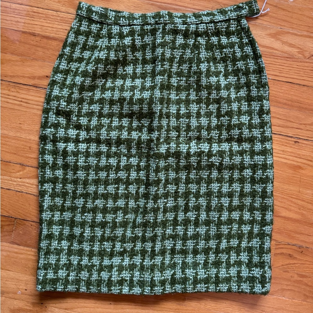 NWT Vintage 60/70s Hunter and Olive Green Houndstooth Preppy Pencil Skirt